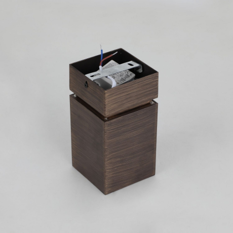 Потолочный светильнк Favourite Retro 2794-1U 