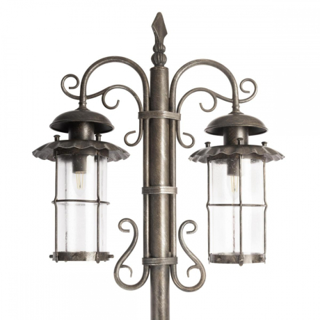 Уличные столбы (фонари)