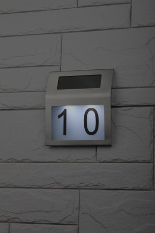 Светильники уличные на солнечных батареях