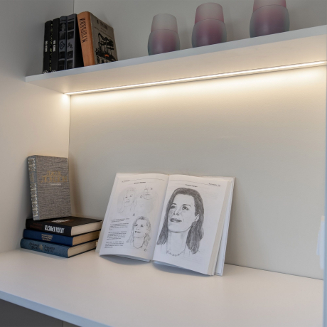 5м. Светодиодная лента теплого цвета 3300К 5050, 14,4W, 24V, 60LED/m, IP20 Elektrostandard (a052965) 