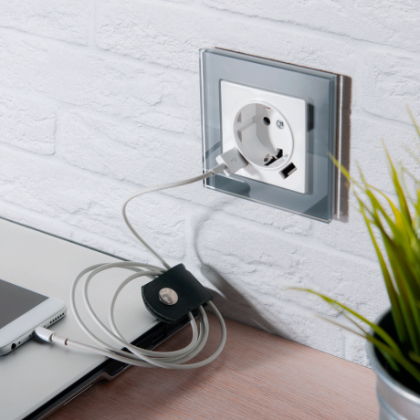 Встраиваемые розетки 220V