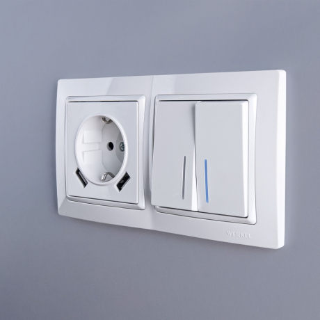 Встраиваемые розетки 220V