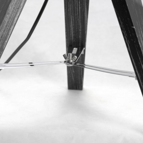 LSP-0555 Настольная лампа на треноге Lussole Amistad 