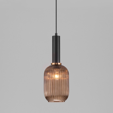 Подвесной светильник Eurosvet Bravo 50181/1 янтарь a045115 