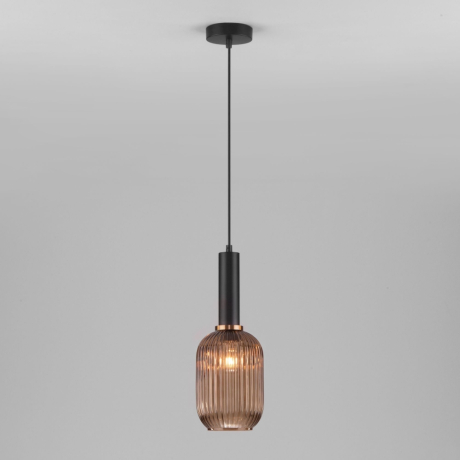 Подвесной светильник Eurosvet Bravo 50181/1 янтарь a045115 