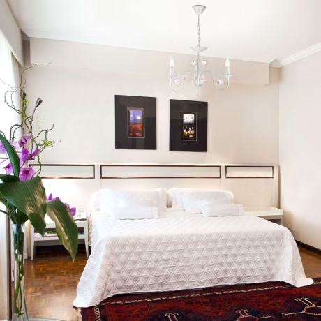 Подвесная люстра Eurosvet 60018/3 белый с золотом 