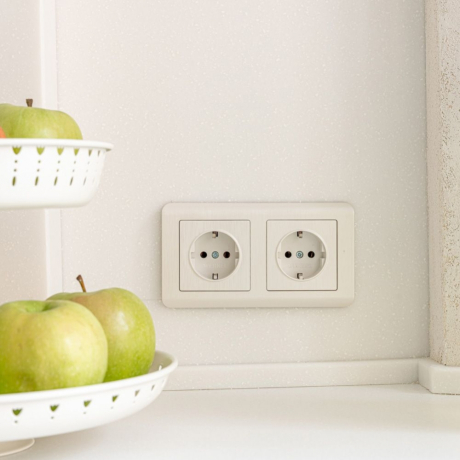 Встраиваемые розетки 220V