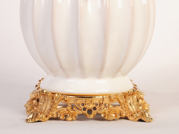 Настольная лампа Abrasax TL.8101-1GO 