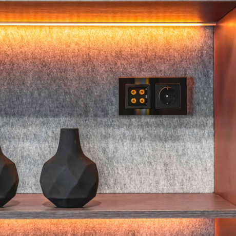 Встраиваемые розетки 220V