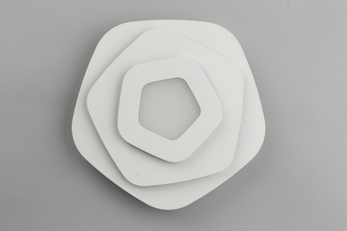 OML-07701-30 Настенный светильник Omnilux Avola 