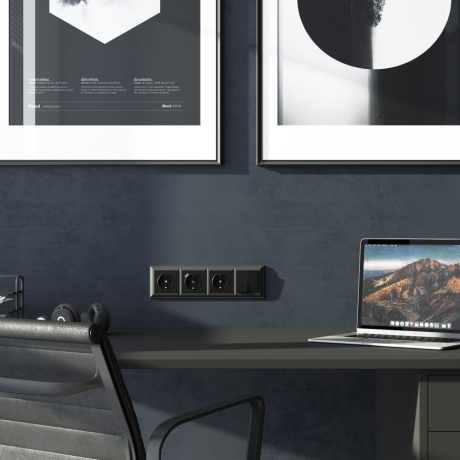 Встраиваемые розетки 220V