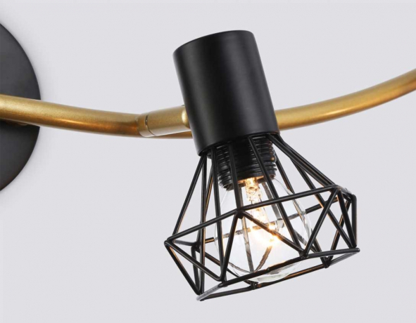 Настенно-потолочный спот Ambrella light TRADITIONAL TR8658 