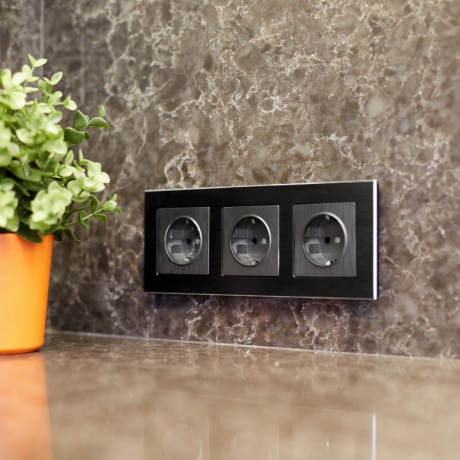 Встраиваемые розетки 220V