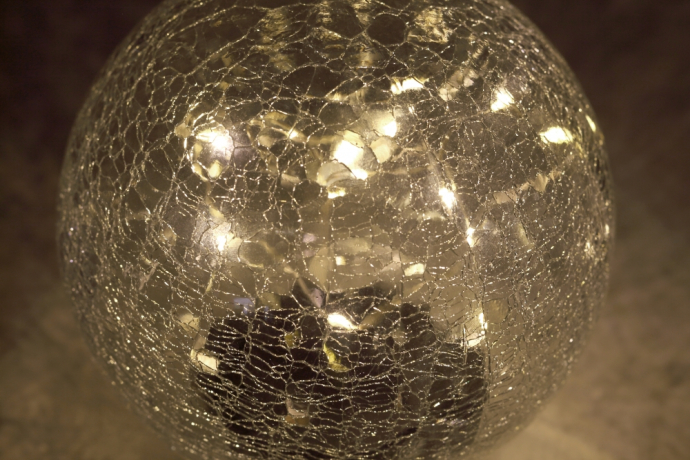 Светильники уличные на солнечных батареях